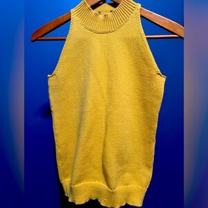 Women’s sweater vest